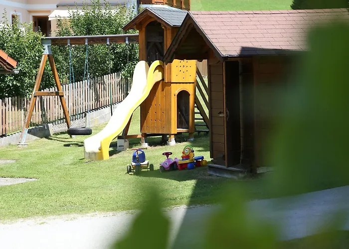 Appartments Am Esslgut * هاوس إم إنيستال