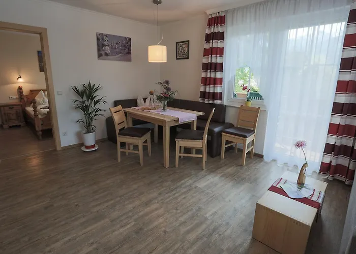 شقة Appartments Am Esslgut *