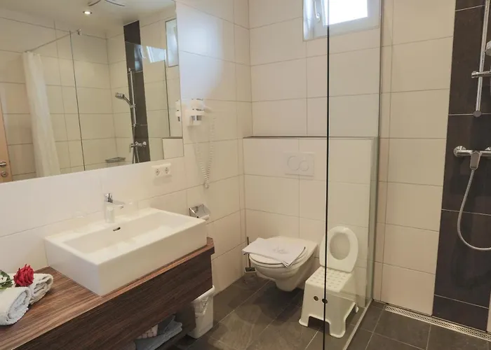 Appartments Am Esslgut * هاوس إم إنيستال