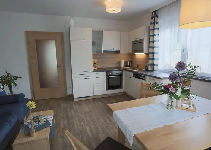 Appartments Am Esslgut * هاوس إم إنيستال